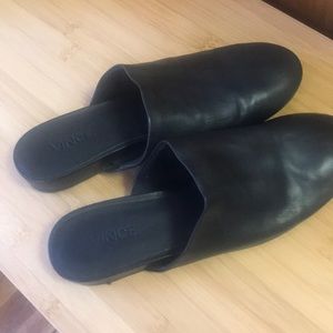 Vince Black Leather slides